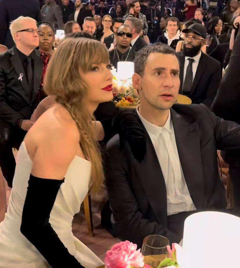 potret Taylor Swift di Grammy Awards 2024 (instagram.com/recordingacademy)