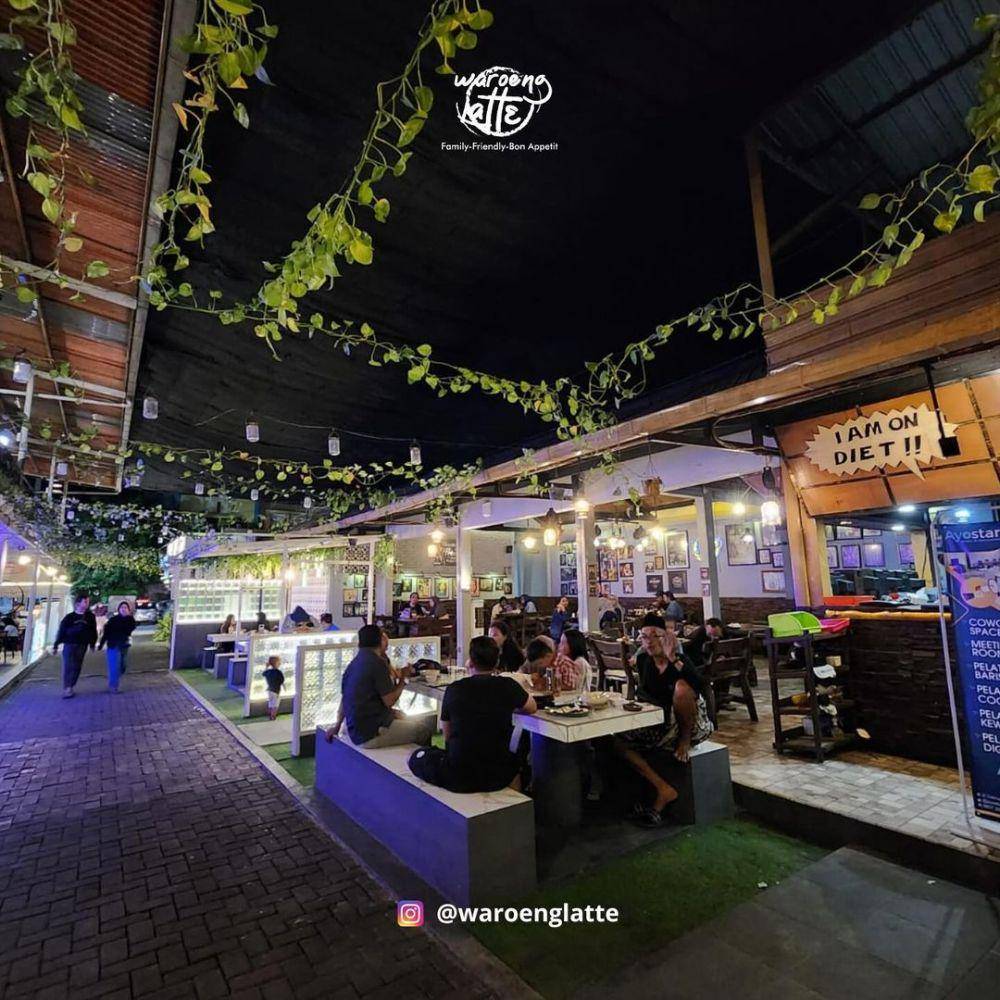 instagram @waroenglatte.www.instagram.com