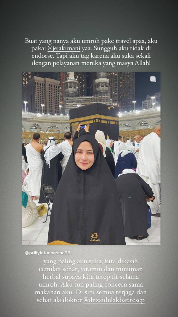 potret Prilly Latuconsina di depan Ka'bah (instagram.com/prillylatuconsina96)