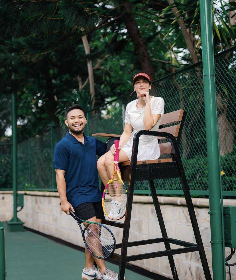 potret Pevita Pearce latihan tenis (instagram.com/pevpearce)