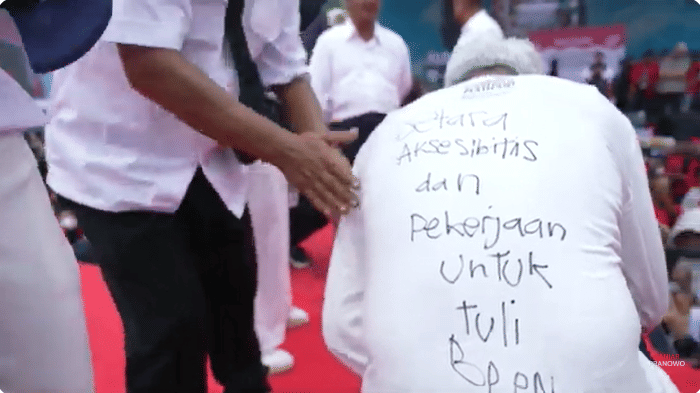 Calon presiden nomor urut 3 Ganjar Pranowo menggelar kampanye akbar di DOME Balikpapan Kalimantan Timur (Kaltim), Selasa (6/2/2024). Foto akun YouTube @GanjarPranowoOfficial