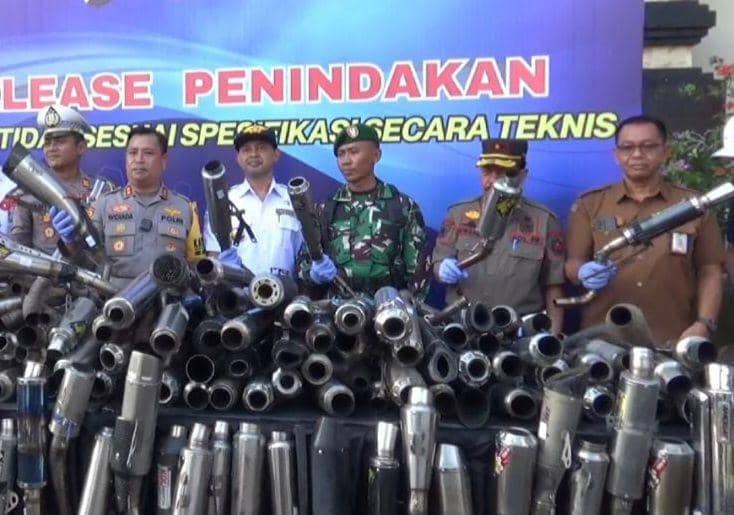 Ganggu Wisatawan, Polisi Gianyar Sita Knalpot Brong