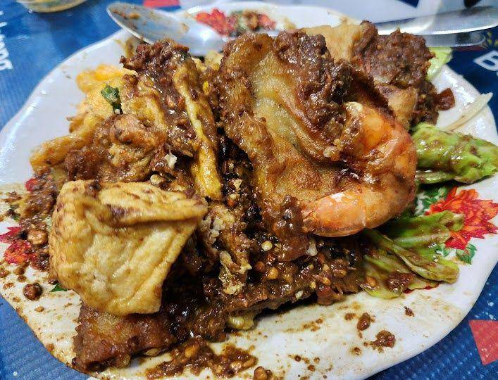Tahu Gimbal Lumayan Pak Man, Semarang (google.com/maps/Nando Nurhadi)