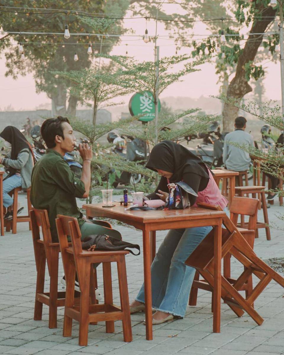 Instagram, @karpen.id. www.instagram.com