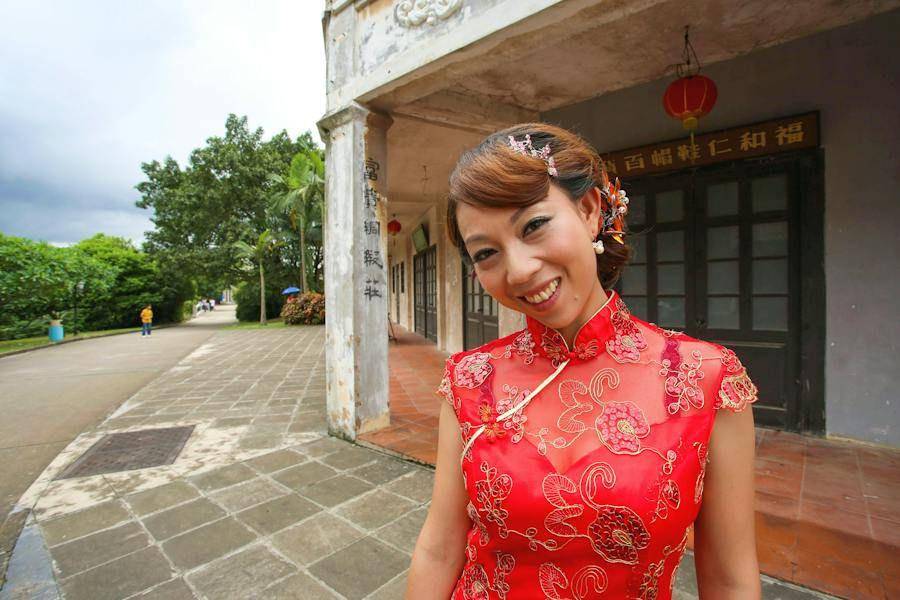 Ilustrasi cheongsam (Pexels.com/Mehmet Turgut Kirkgoz)