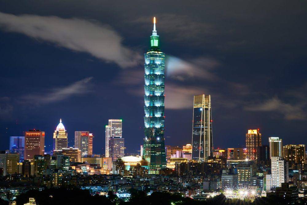Potret Taipei 101 (pexels.com/Timo Volz)