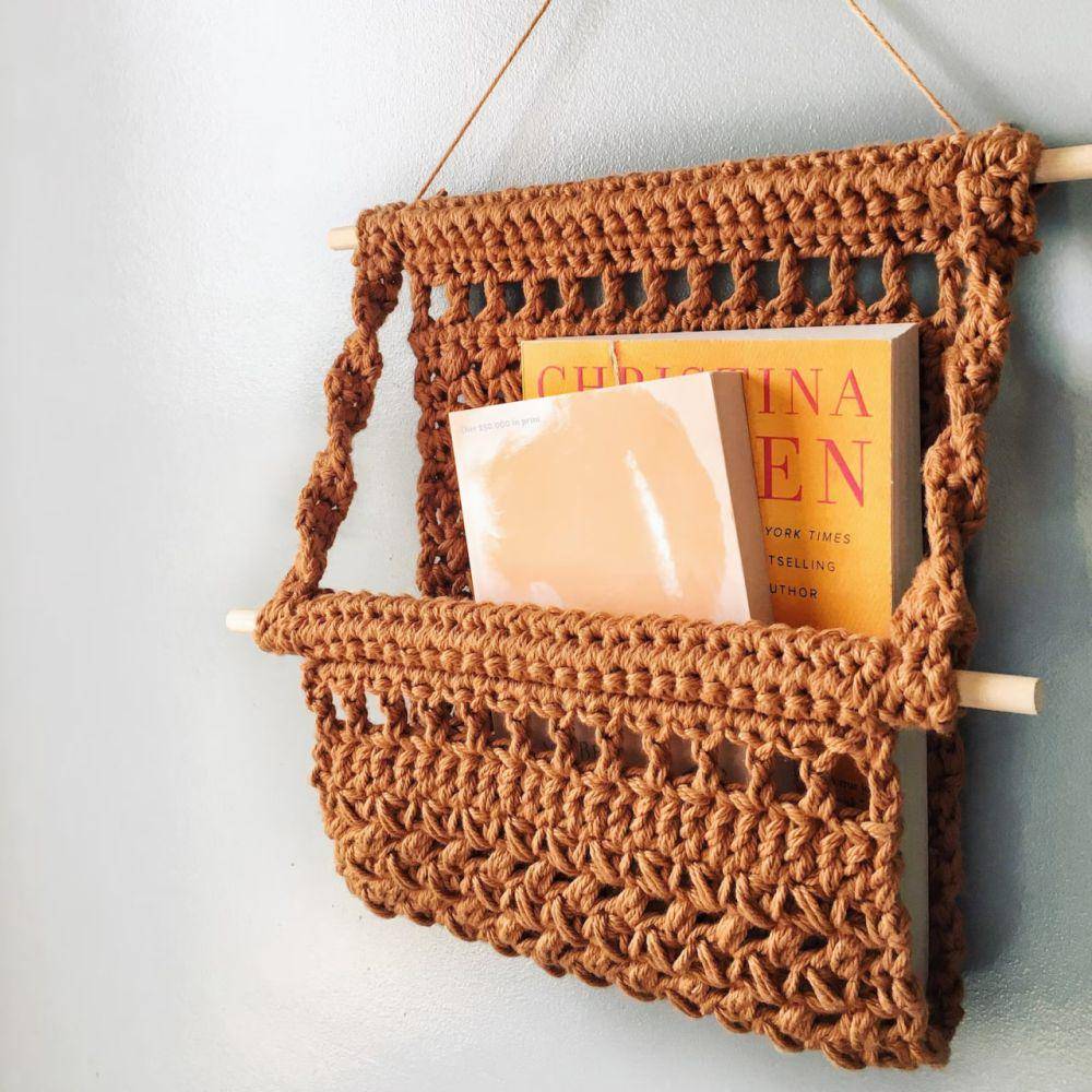dekorasi dinding rajutan (etsy.com)