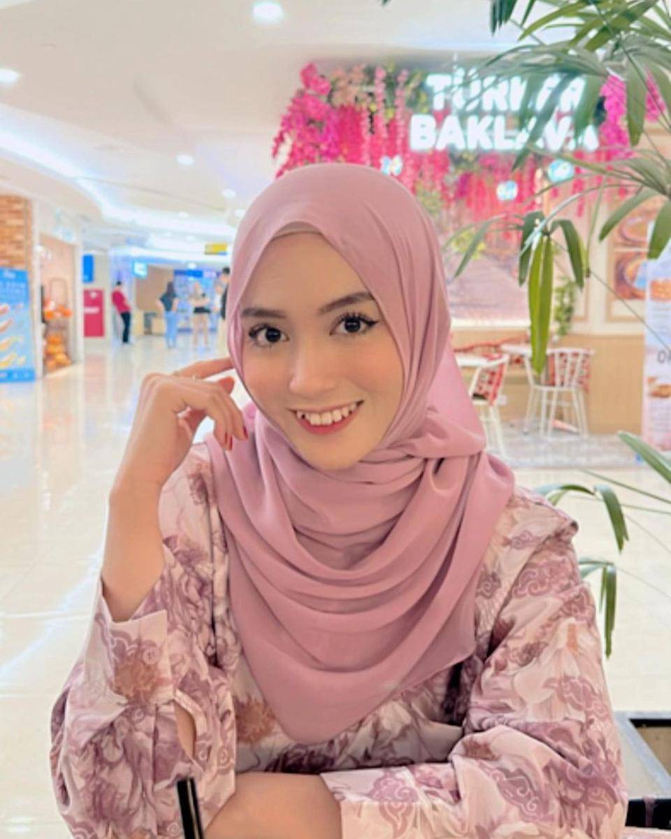 Nabilah Ayu (instagram.com/nblh.ayu)