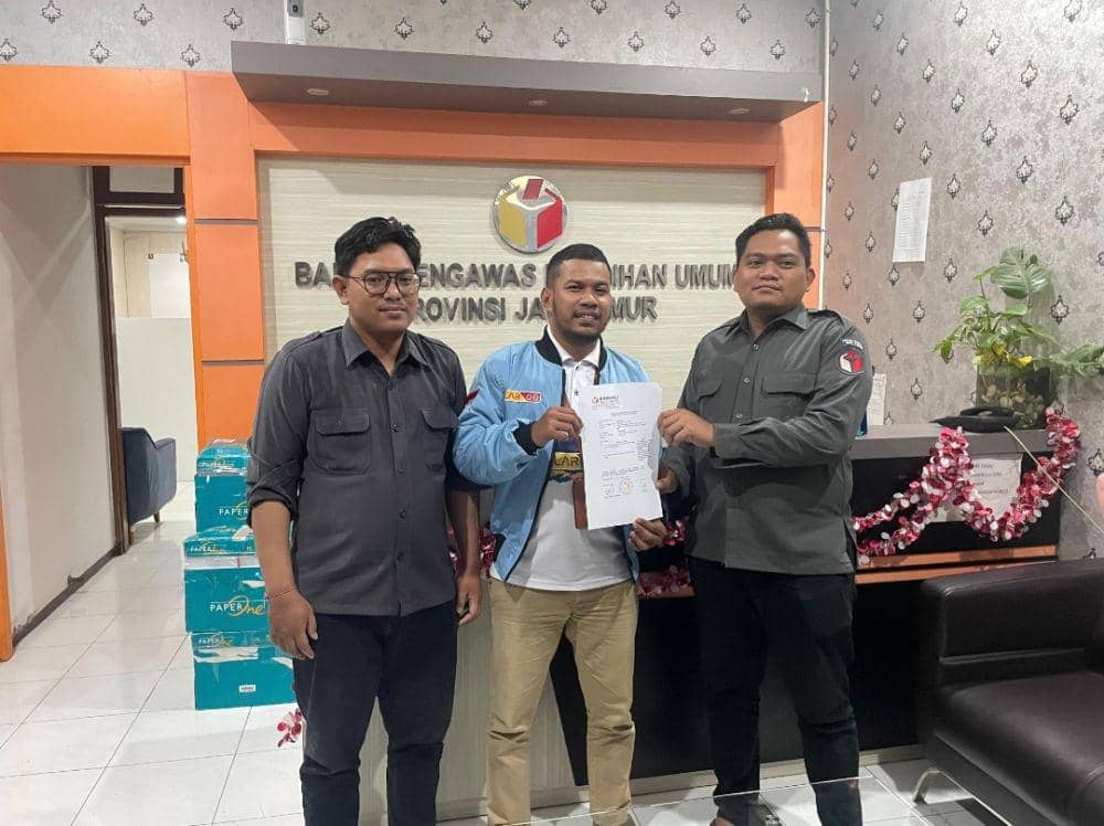 Sebut Ratusan APK Rusak dan Lenyap, Relawan Prabowo Lapor Bawaslu