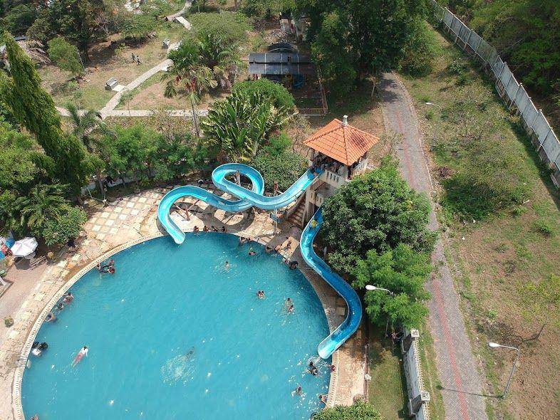 Kolam renang di Kediri. Google Maps/ koko trisilo