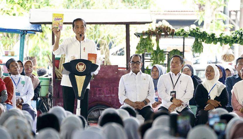 Presiden Joko Widodo menghadiri acara PNM di Lapangan Lima Puluh, Batu Bara, Sumut (Dok. Tim PNM)