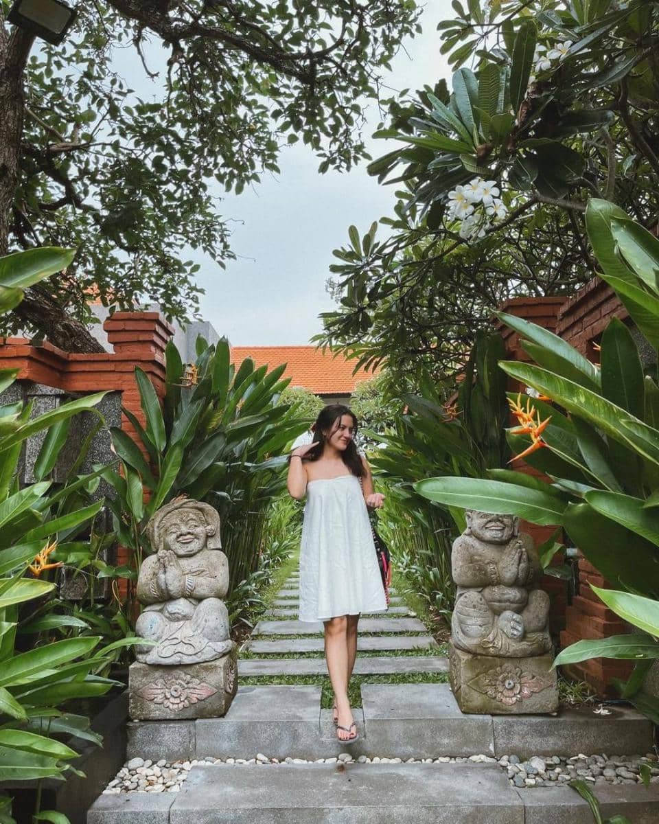 outfit Marsha Aruan (instagram.com/aruanmarsha)