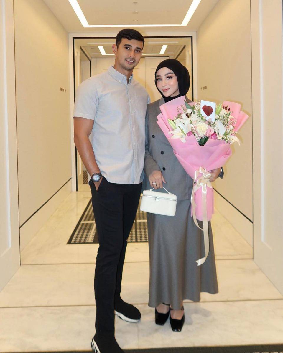 anniversary Ali Syakieb dan Margin (Instagram.com/marginw)