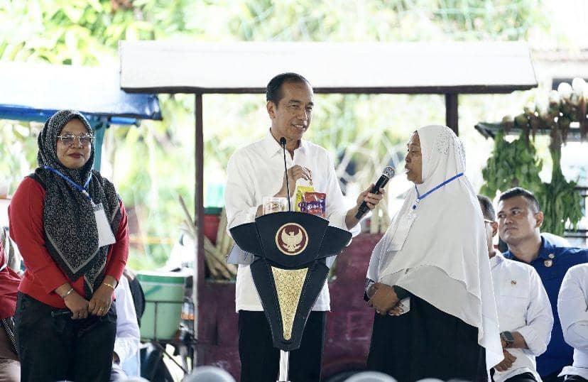 Presiden Joko Widodo menghadiri acara PNM di Lapangan Lima Puluh, Batu Bara, Sumut (Dok. Tim PNM)