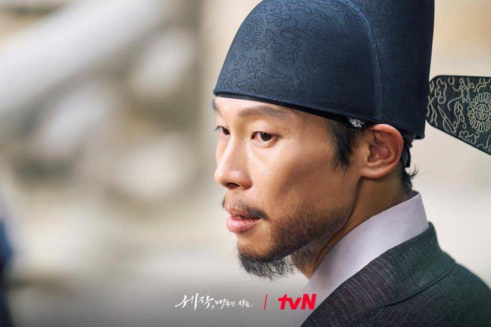 cuplikan Yang Kyung Won di drakor Captivating the King (dok. tvN/세작, 매혹된 자들)