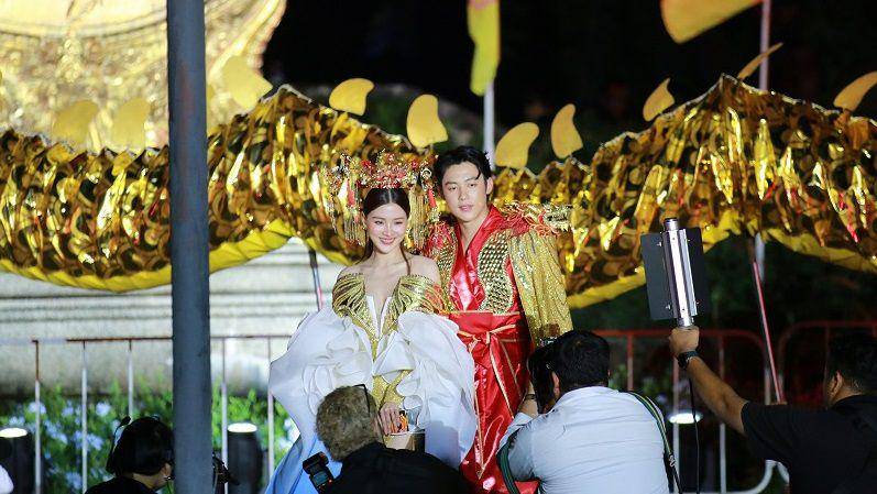 potret Baifern Pimchanok dan Mark Prin (twitter.com/WEED_ENT)
