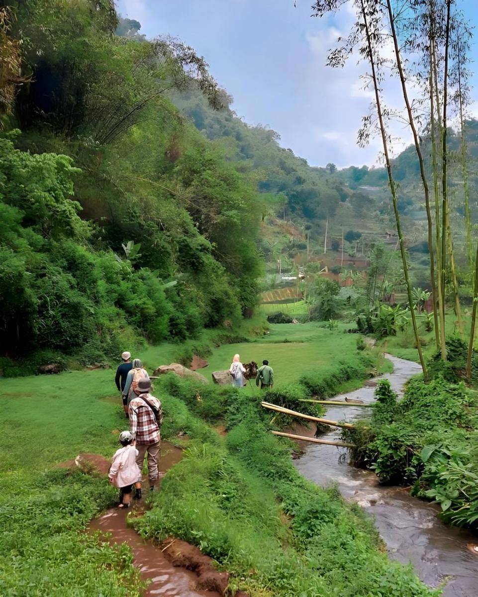 Rute ke Curug Anom, Lembang-Bandung (instagram.com/naturalhillbdg)