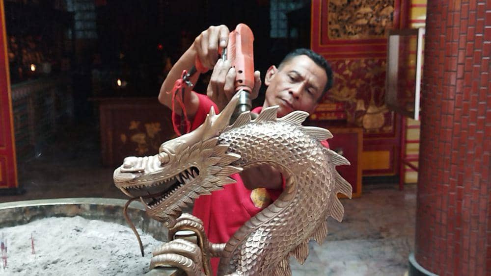 Bareng Pemilu, Kelenteng Eng An Kiong Sederhanakan Perayaan Imlek