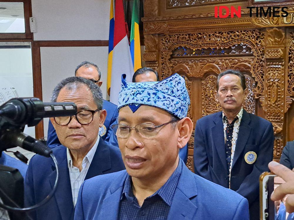 Rektor UNAIR Akui Gak Diminta Bikin Video Testimoni Kinerja Jokowi