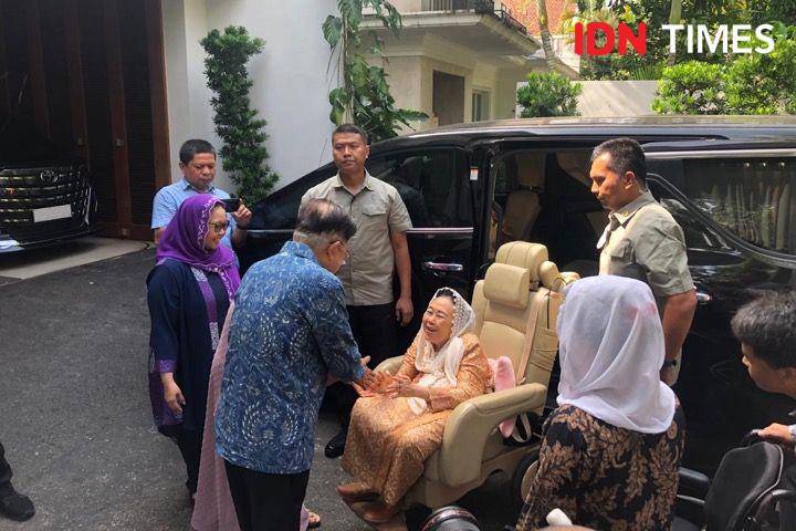 Gerakan Nurani Bangsa saat diterima Wapres ke-10 dan ke-12 Jusuf Kalla di kediamannya di Jl Brawijaya, Jakarta Selatan. (IDN Times/Amir Faisol?