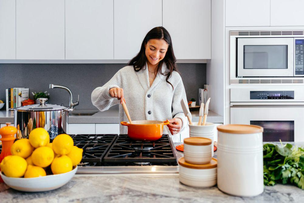 5 Barang yang Harus Disingkirkan dari Dapur Menurut Feng Shui, Catat!