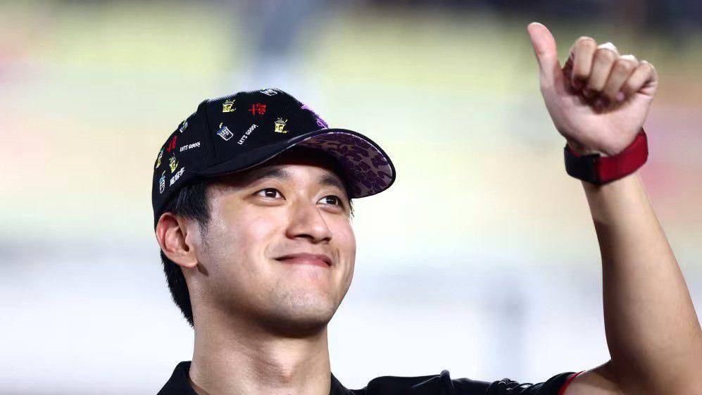 pembalap Kick Sauber, Zhou Guanyu (formula1.com)
