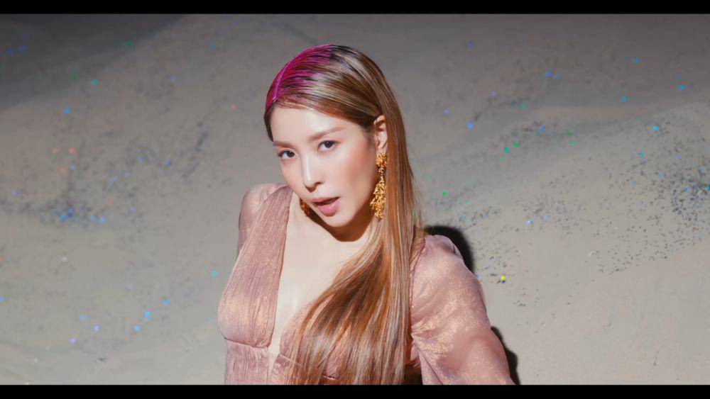 cuplikan MV "Better" (youtube.com/SMTOWN)