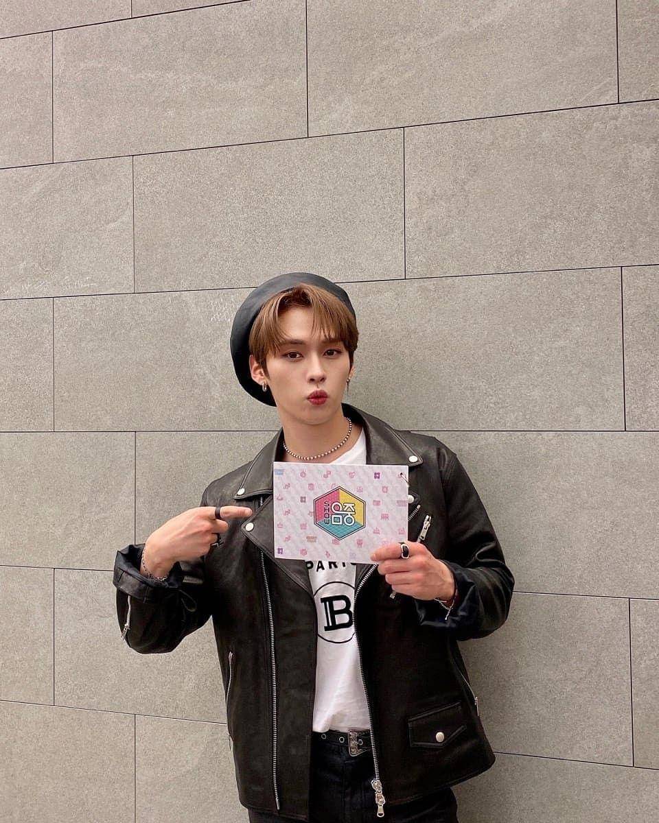 potret Lee Know Stray Kids (instagram.com/realstraykids)