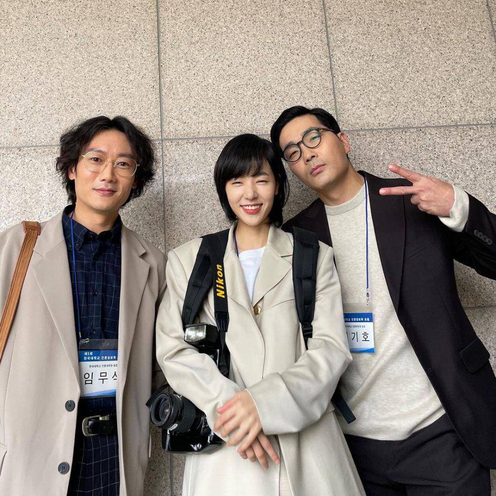 di balik layar drama Through the Darkness  (instagram.com/kongseongha)