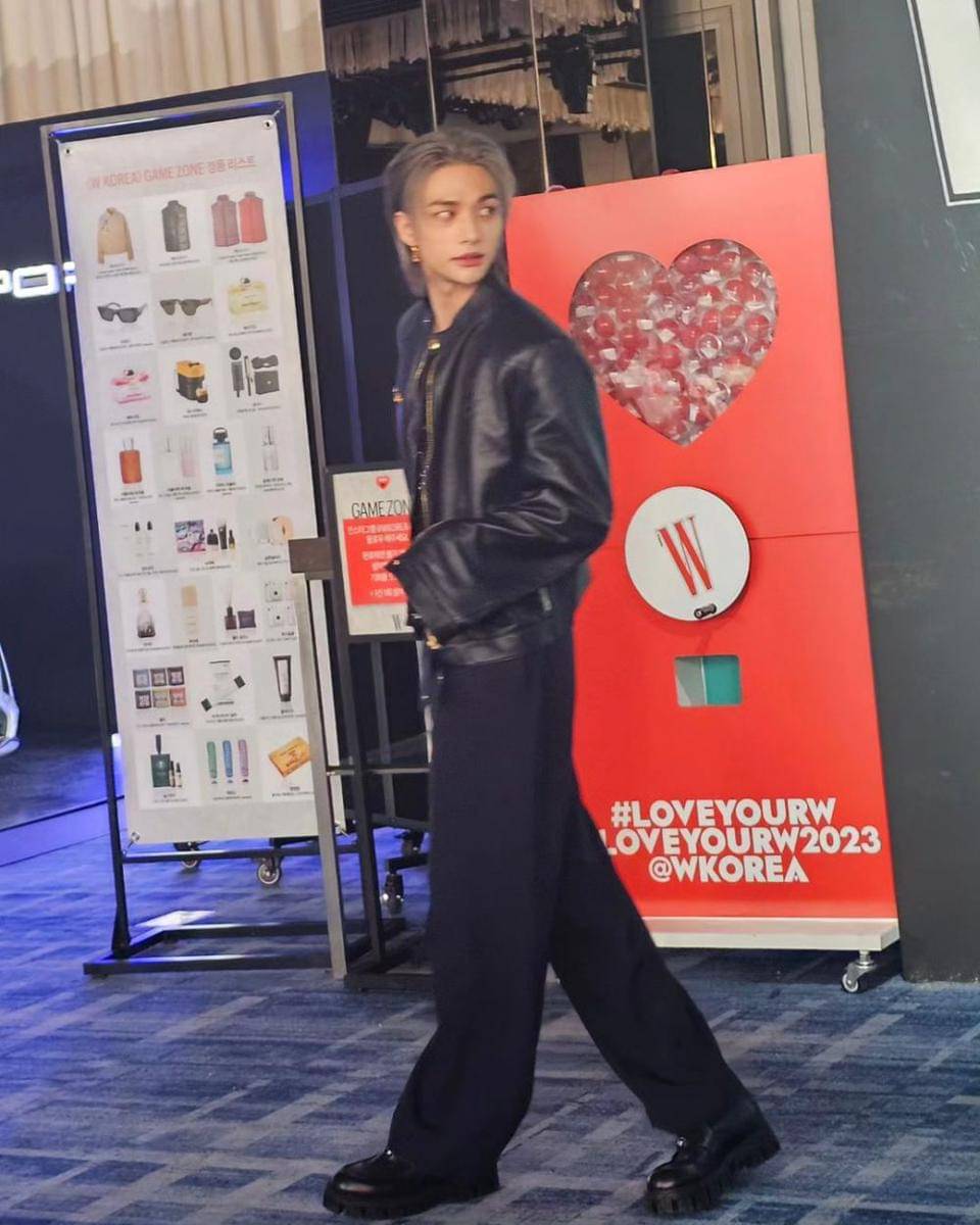 potret Hyunjin Stray Kids (instagram.com/hynjinnnn)