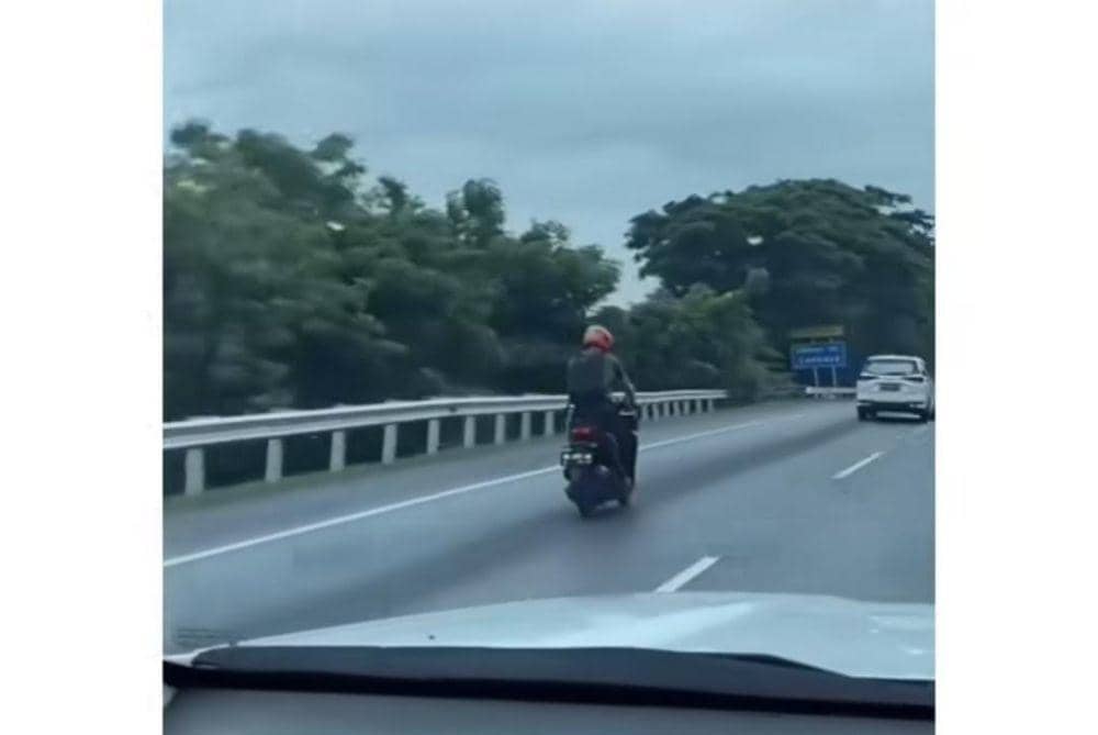 Bule Bawa Motor Nyasar Masuk Tol di Makassar Gegara Ikuti Google Maps