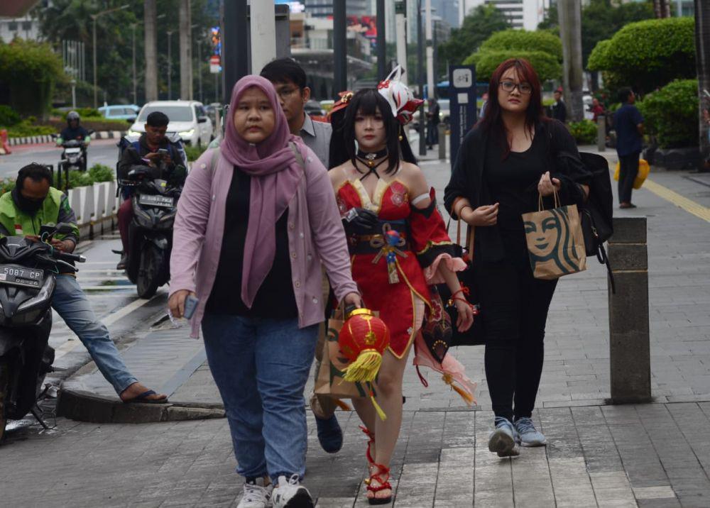 Cosplayer Honkai: Star Rail Bikin Heboh Jalanan Jakarta, Ada Apa?