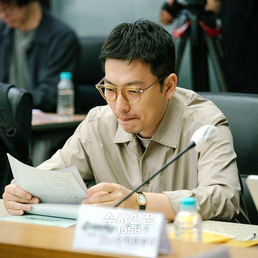 Lee Dong Hwi di pembacaan naskah drama Chief Detective 1958 (instagram.com/mbcdrama_now)