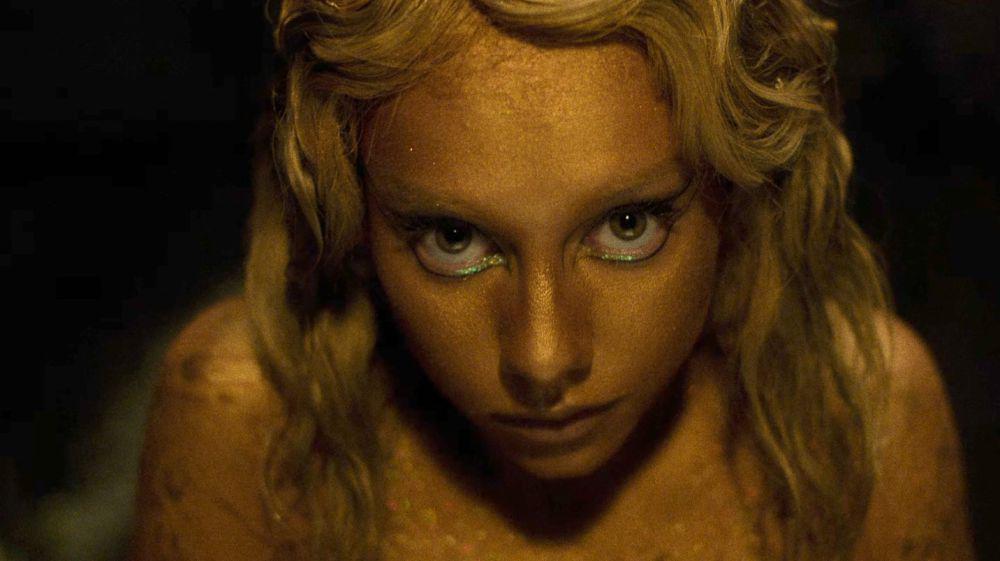 9 Serial Dibintangi Ester Exposito, Ratu Netflix Spanyol dan Latin