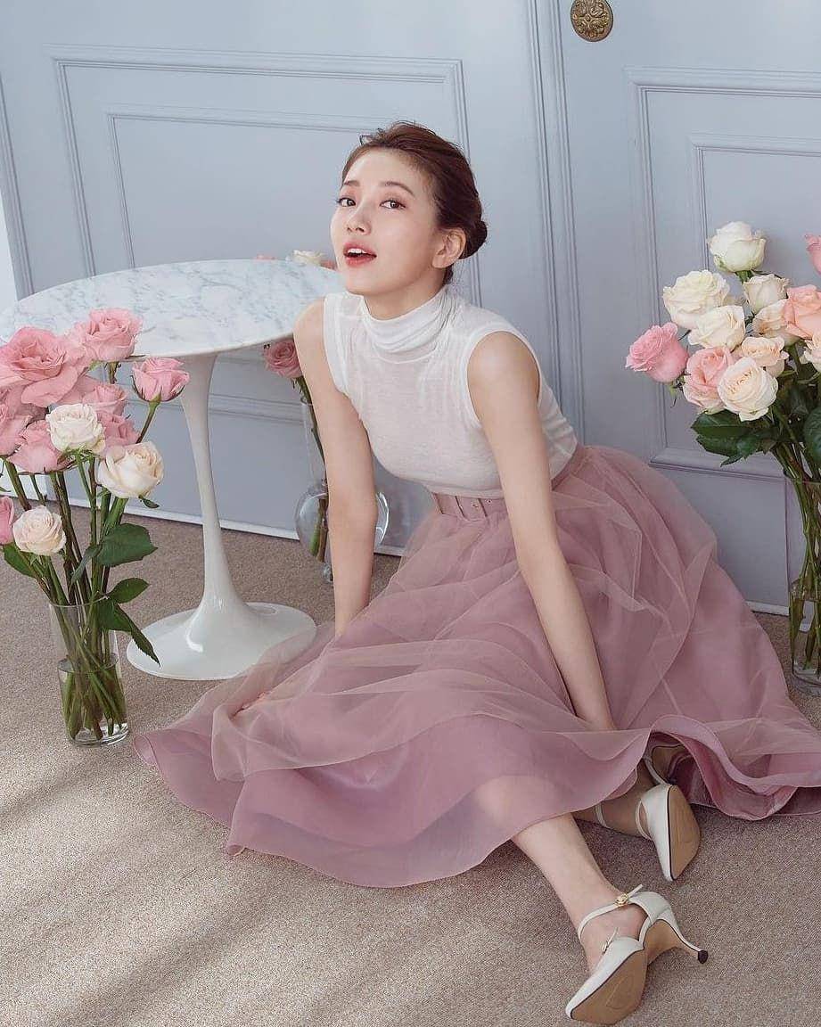 Bae Suzy (instagram.com/skuukzky)