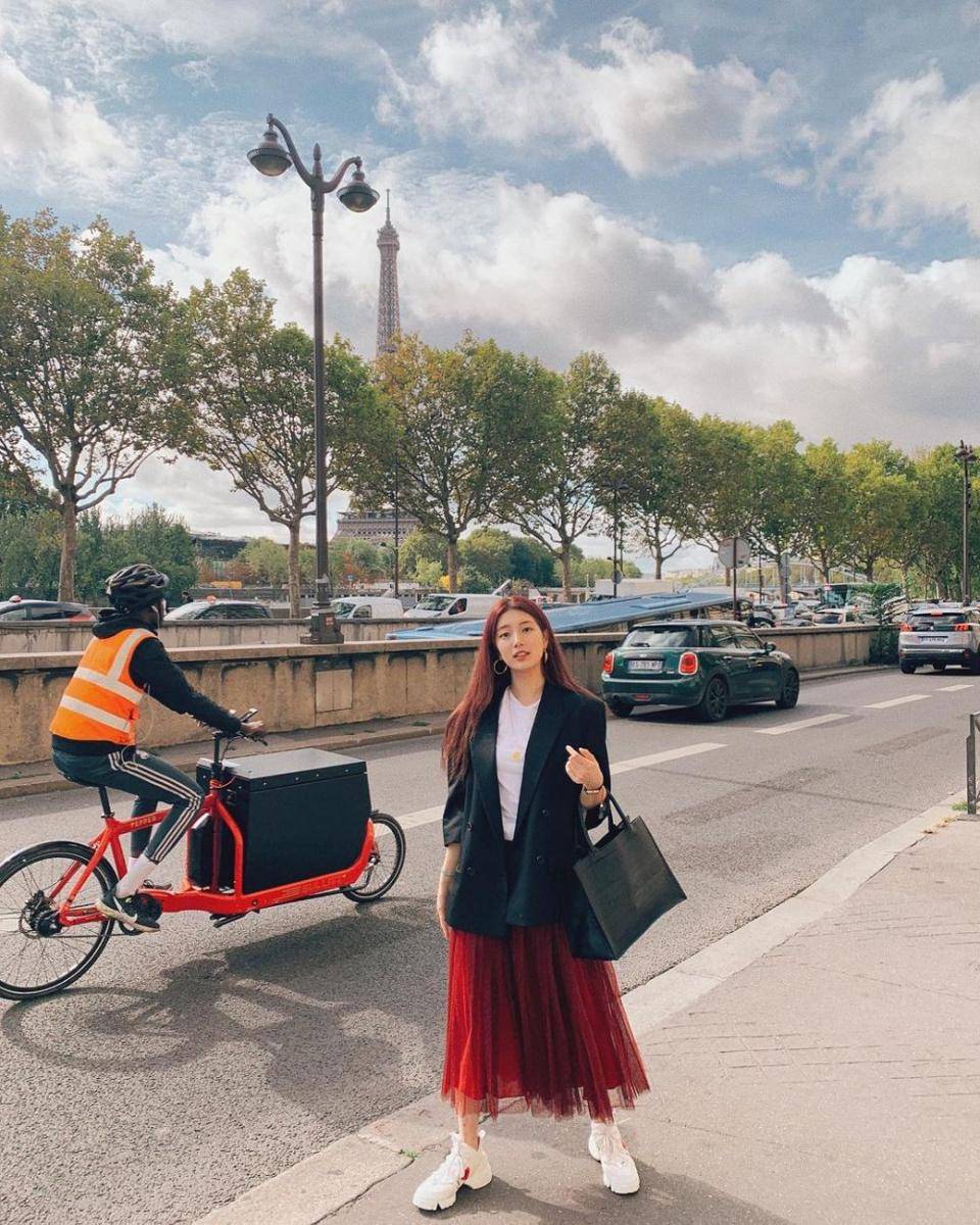 Bae Suzy (instagram.com/skuukzky)