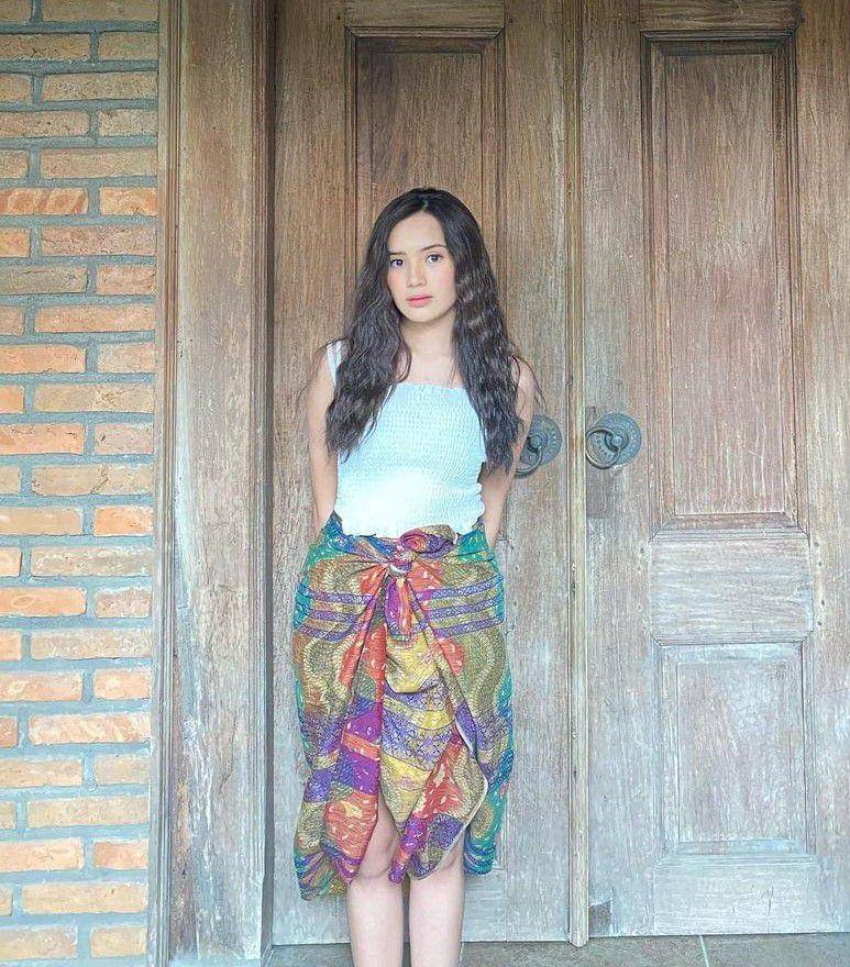 style etnik Beby Tsabina (instagram.com/bebytsabina)