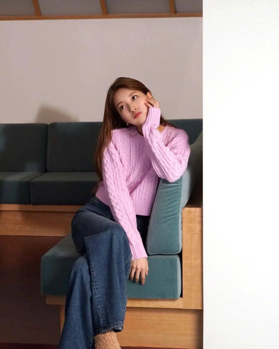 Bae Suzy (instagram.com/skuukzky)