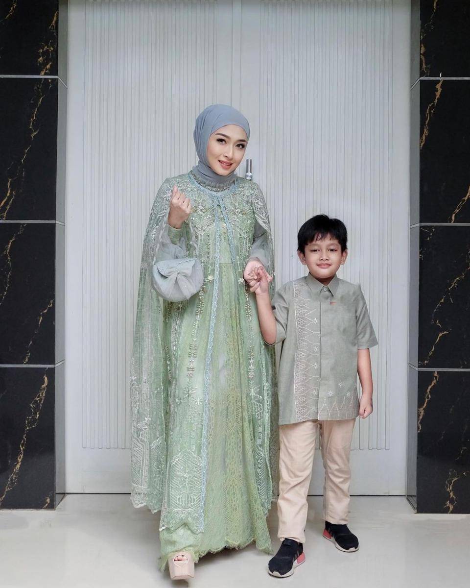 OOTD Vanny Widyasasti, istri Fedi Nuril (instagram.com/calystavannyws)