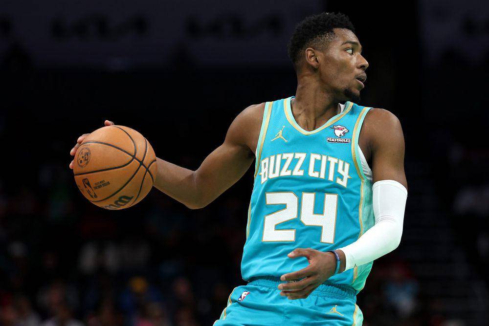 Brandon Miller (nba.com/hornets)