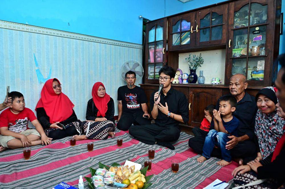 Muhammad Zinedine Alam Ganjar napak tilas ke indekos ayahnya selama masa sekolah dan kuliah di daerah Pakel Baru Selatan, Yogyakarta (IDN Times/Istimewa)