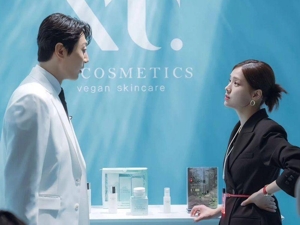 still cut drakor Branding in Seongsu (instagram.com/uplus_mobiletv)