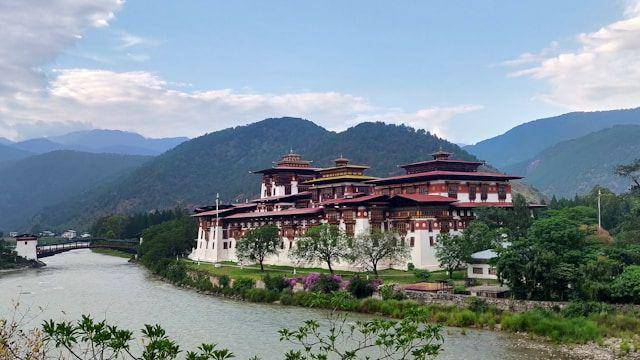 Bhutan (unsplash.com/Nihar Modi)