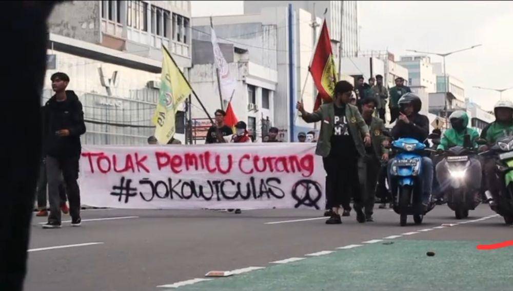 Aksi demo 7 Februari 2024 menyuarakan untuk menolak kecurangan di pemilu 2024. (Dokumentasi Sorgemagz)