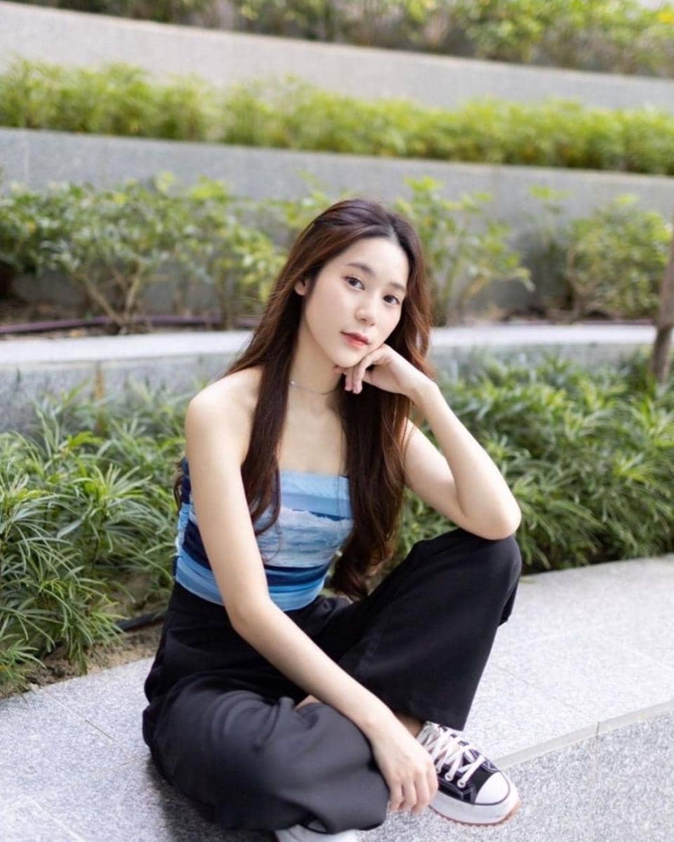 Potret Earn Preeyaphat (instagram.com/earnpypp_)