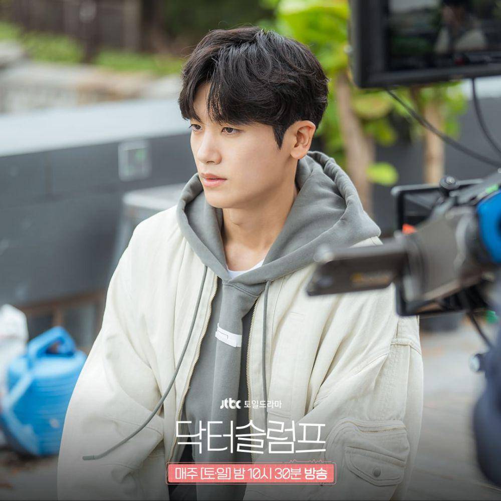 potret di balik layar drama Doctor Slump (instagram.com/jtbcdrama)