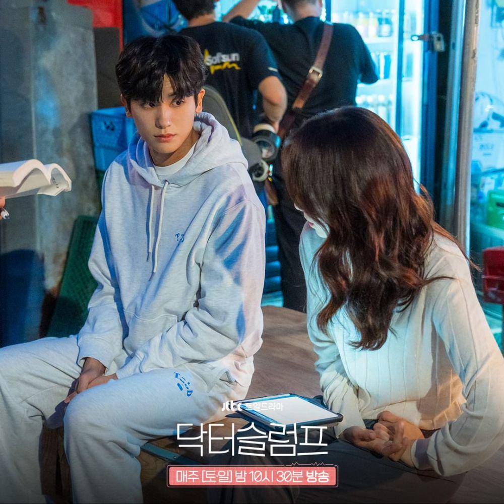 potret di balik layar drama Doctor Slump (instagram.com/jtbcdrama)