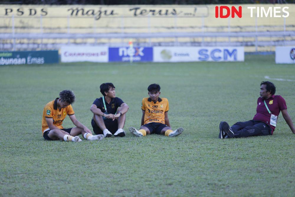 Sudah Degradasi, PSDS Masih Tunggak Gaji Pemain dan Pelatihnya