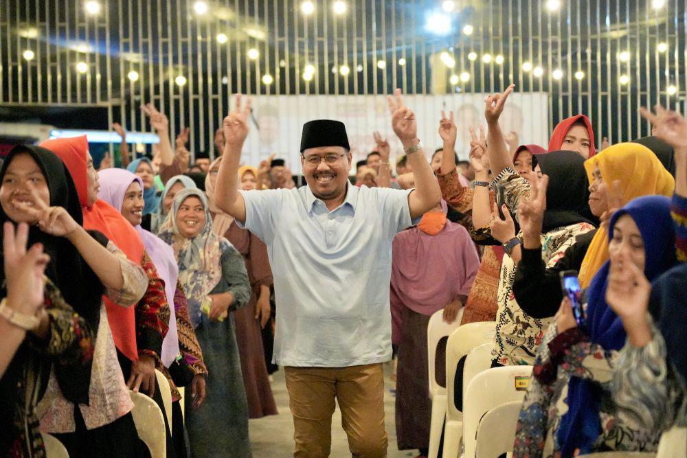 Ketua Gerindra Jatim, Anwar Sadad saat bertemu pendidik di Lamongan. Dok. Gerindra Jatim.
