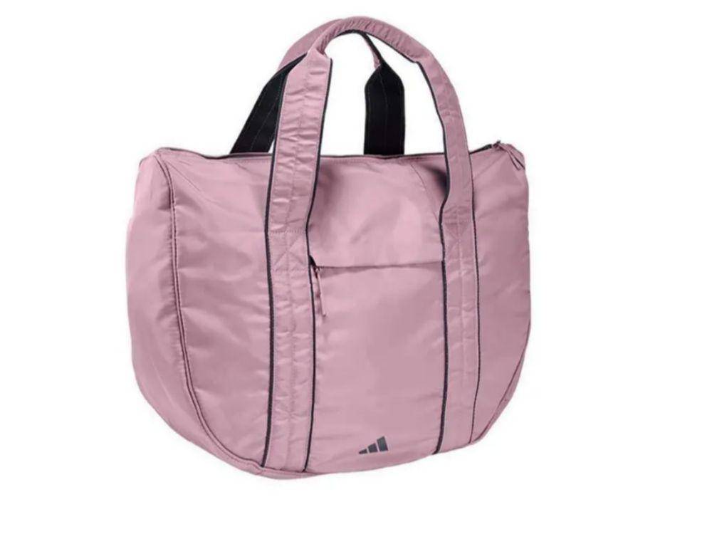 tas olahraga (planetsports.asia)